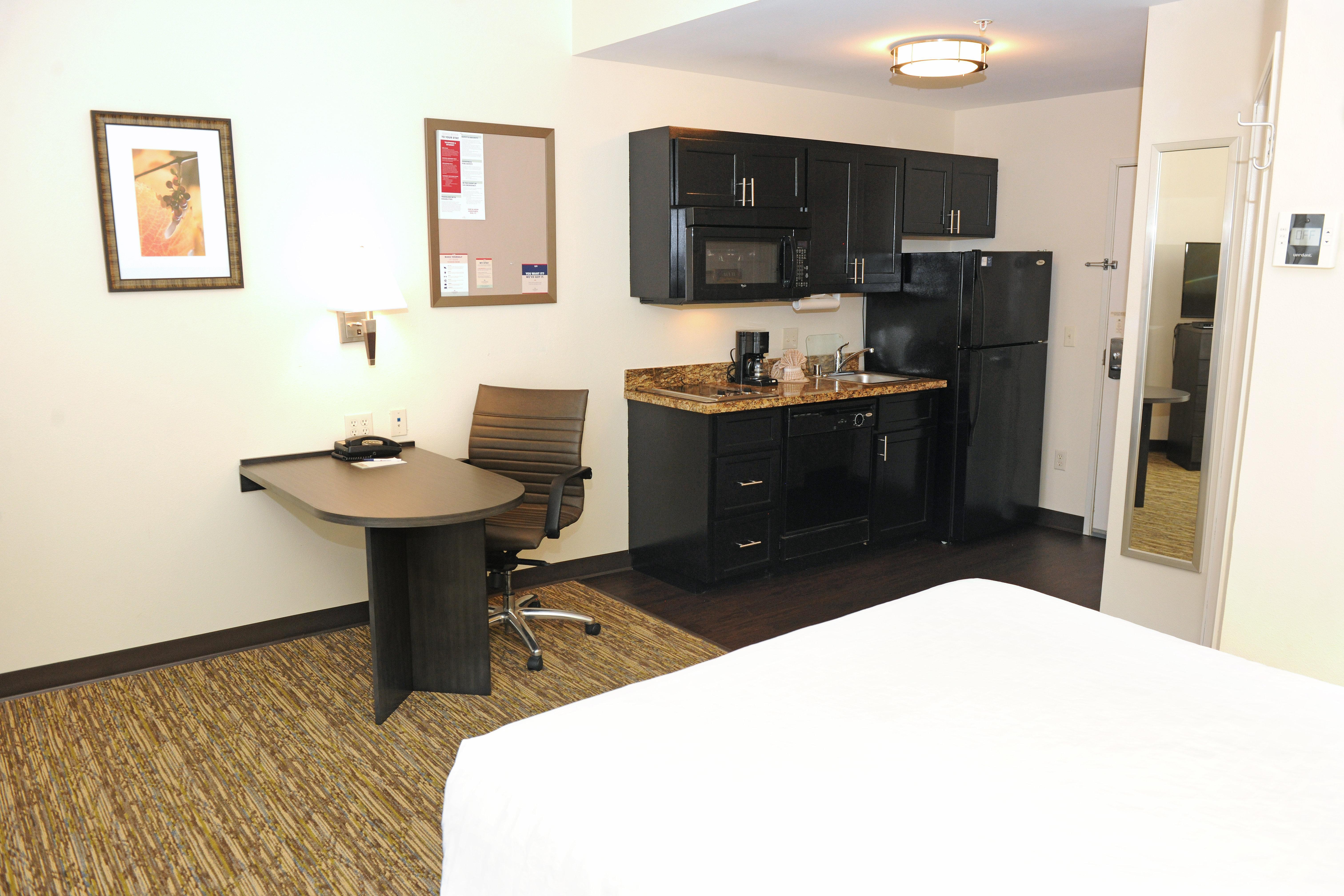 แคนเดิ้ลวูด สวีท ซานตามาเรีย Hotel ภายนอก รูปภาพ